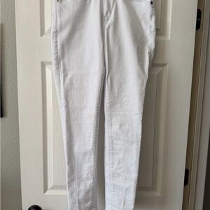 KanCan White Skinny Jeans - Women's Slim Fit